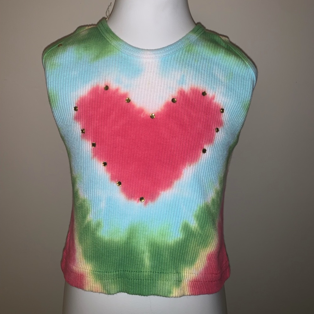 Pink heart tie dye tank top